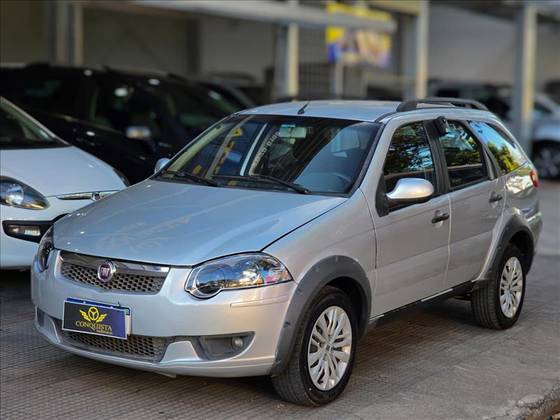 FIAT PALIO 1.6 TREKKING WEEKEND 16V FLEX 4P MANUAL FIAT PALIO 1.6 TREKKING WEEKEND 16V FLEX 4P MANUAL